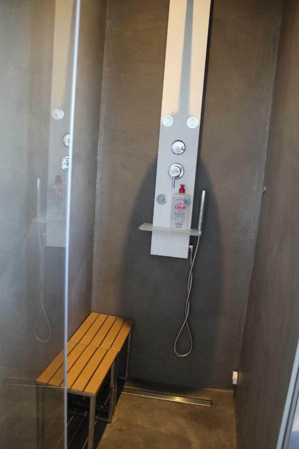 Sky House Agen Logement détente avec Spa Jacuzzi Sauna Hammam Extérieur photo